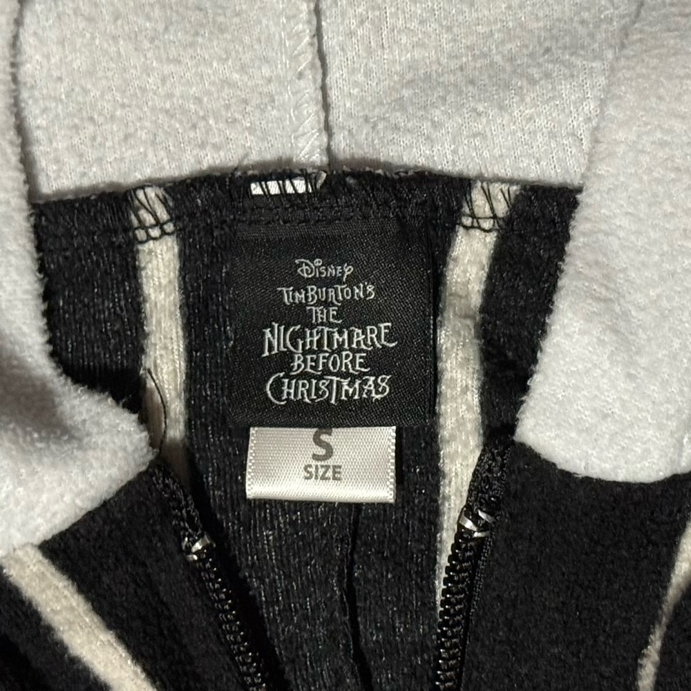 Jack Skellington The Nightmare Before Christmas Adult Pajama Costume Onesie Sz S - Picture 9 of 9